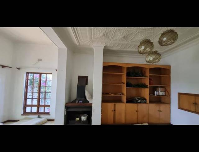 7 BEDROOM HOUSE FOR SALE IN KENSINGTON